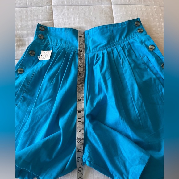 Vintage Deadstock 80s/90s Pleated Button-Front Turquoise Shorts S - Picture 13 of 14